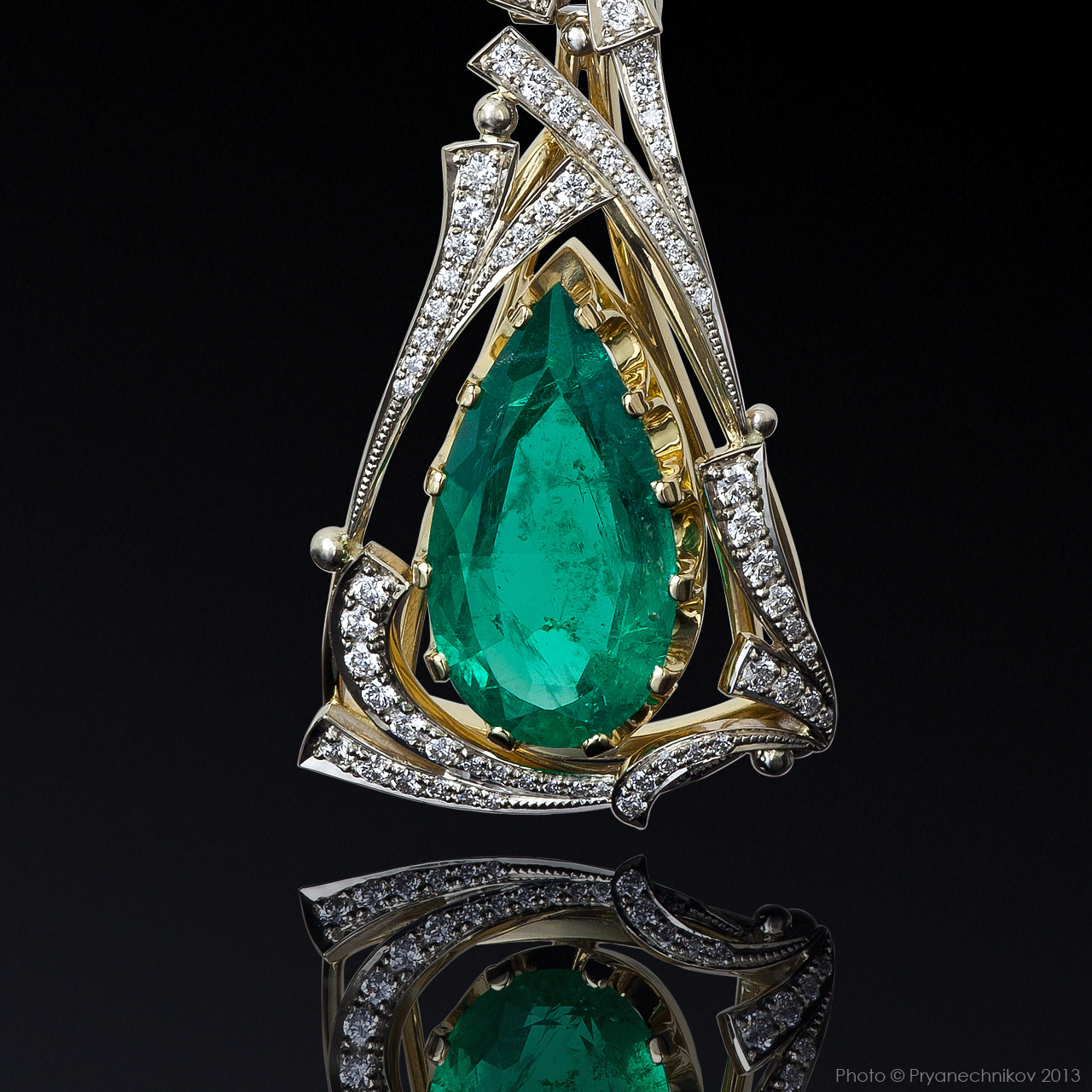 Фото ювелирных изделий из золота с бриллиантами и драгоценными камнями