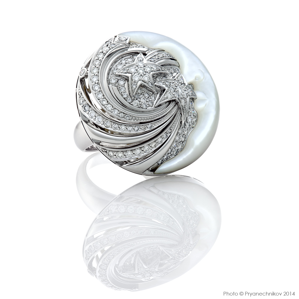 Фото ювелирных изделий из золота с бриллиантами и драгоценными камнями