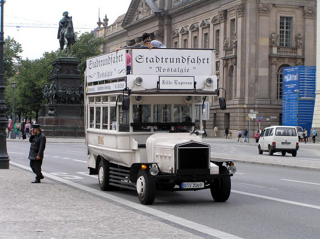 БЕРЛИНСКИЙ АВТОБУС