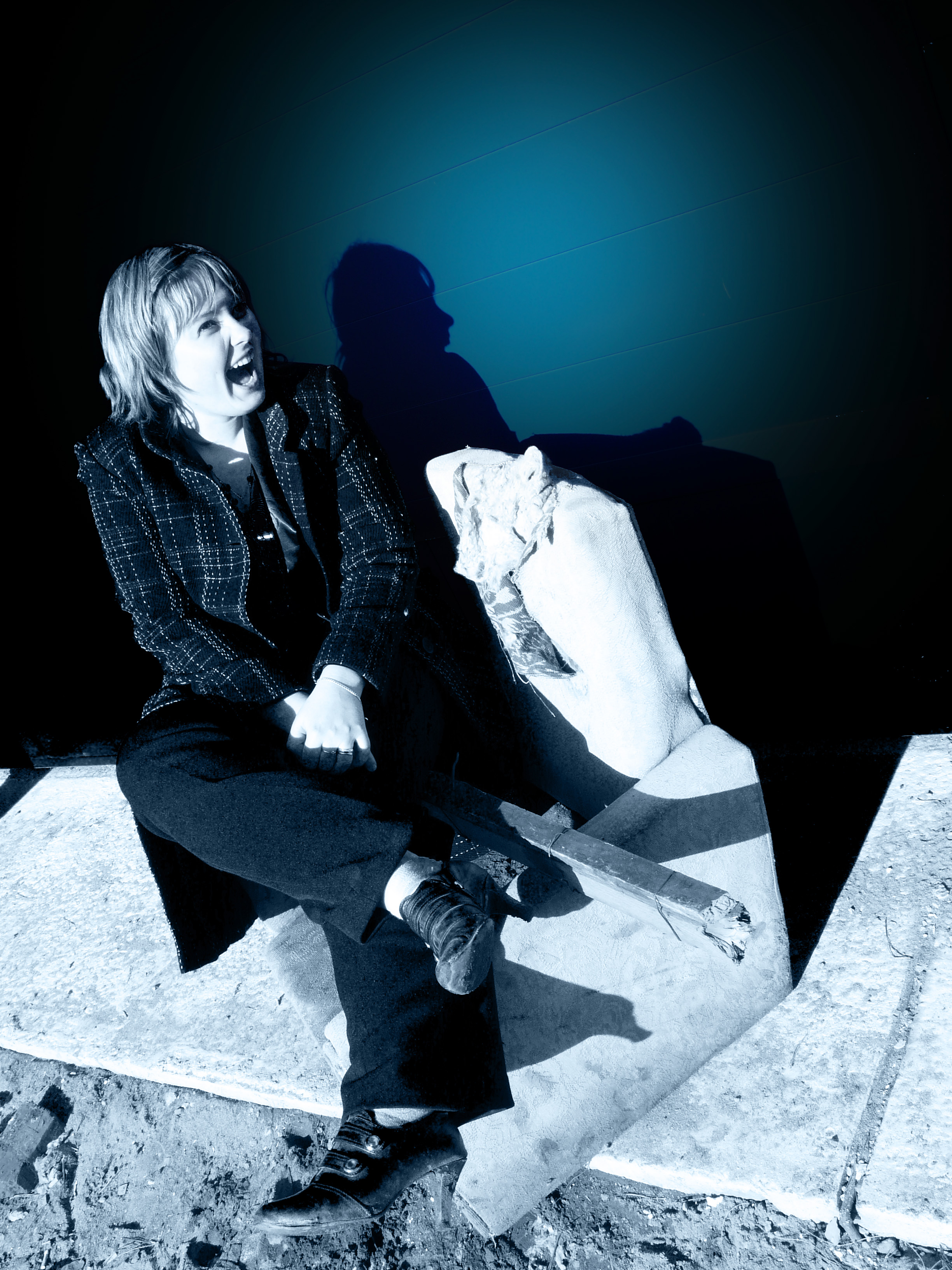 синее и черное