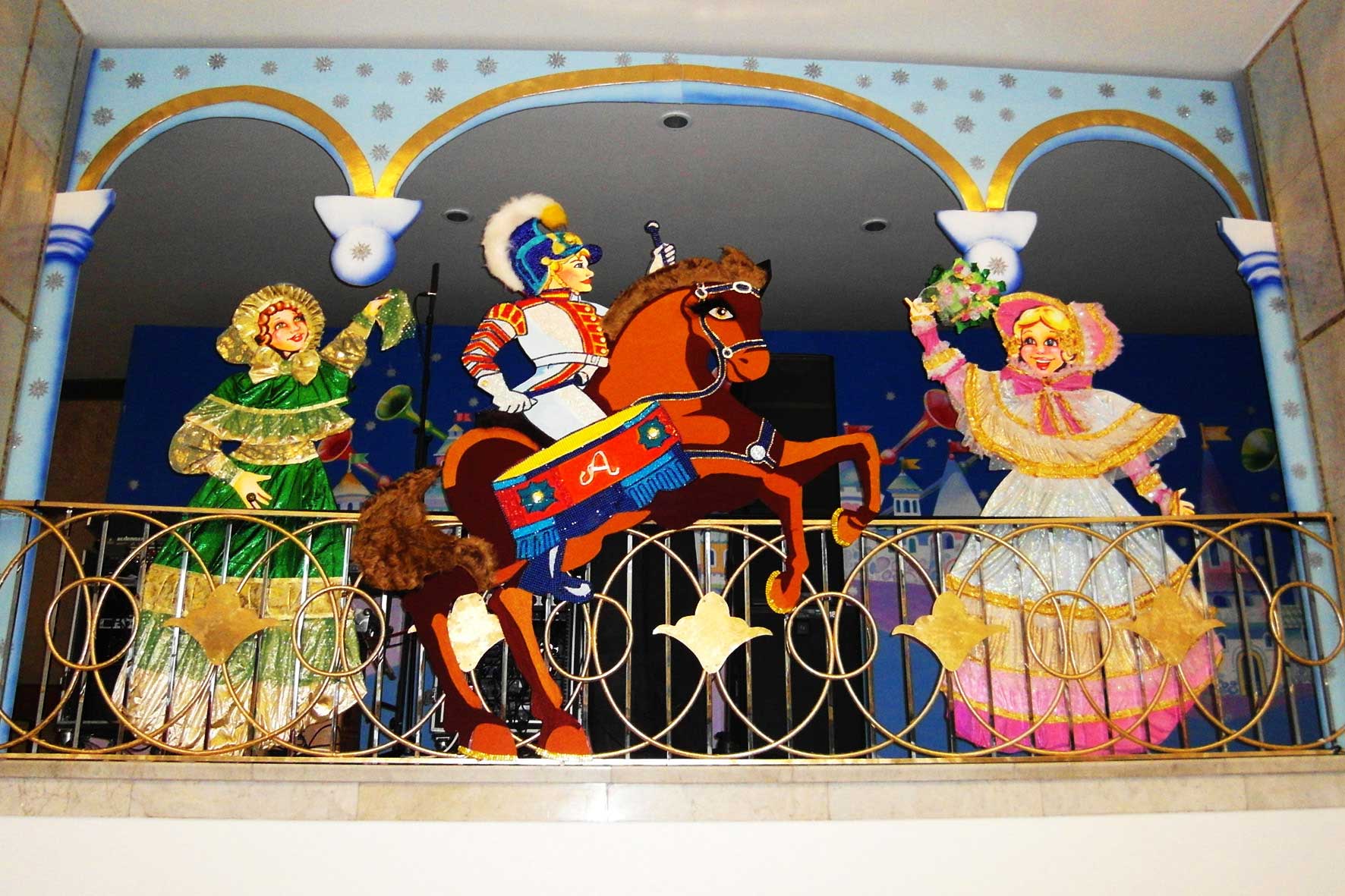 Оформление Кремлёвской ёлки 2011