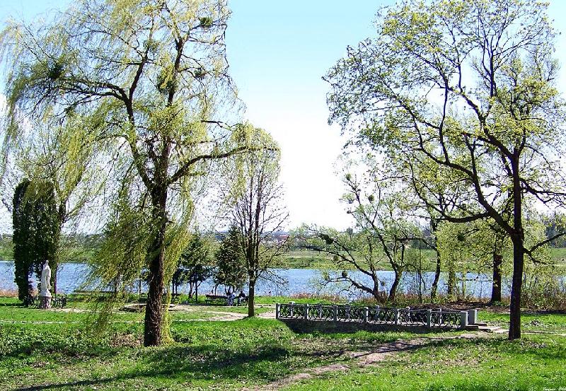 Дендропарк "Олександрія" - Весна