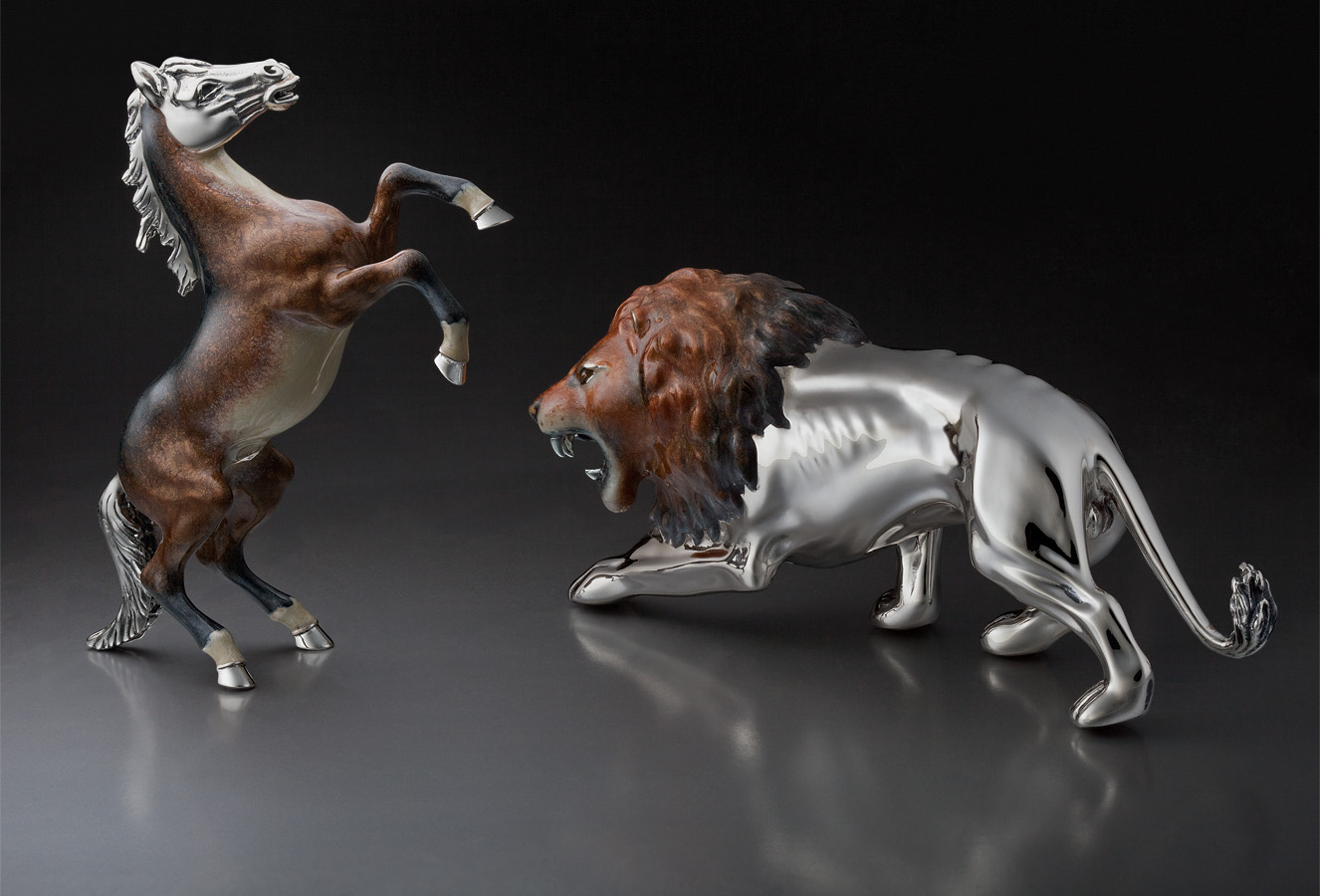 Рекламная фотосъемка ювелирных изделий из серебра с эмалью