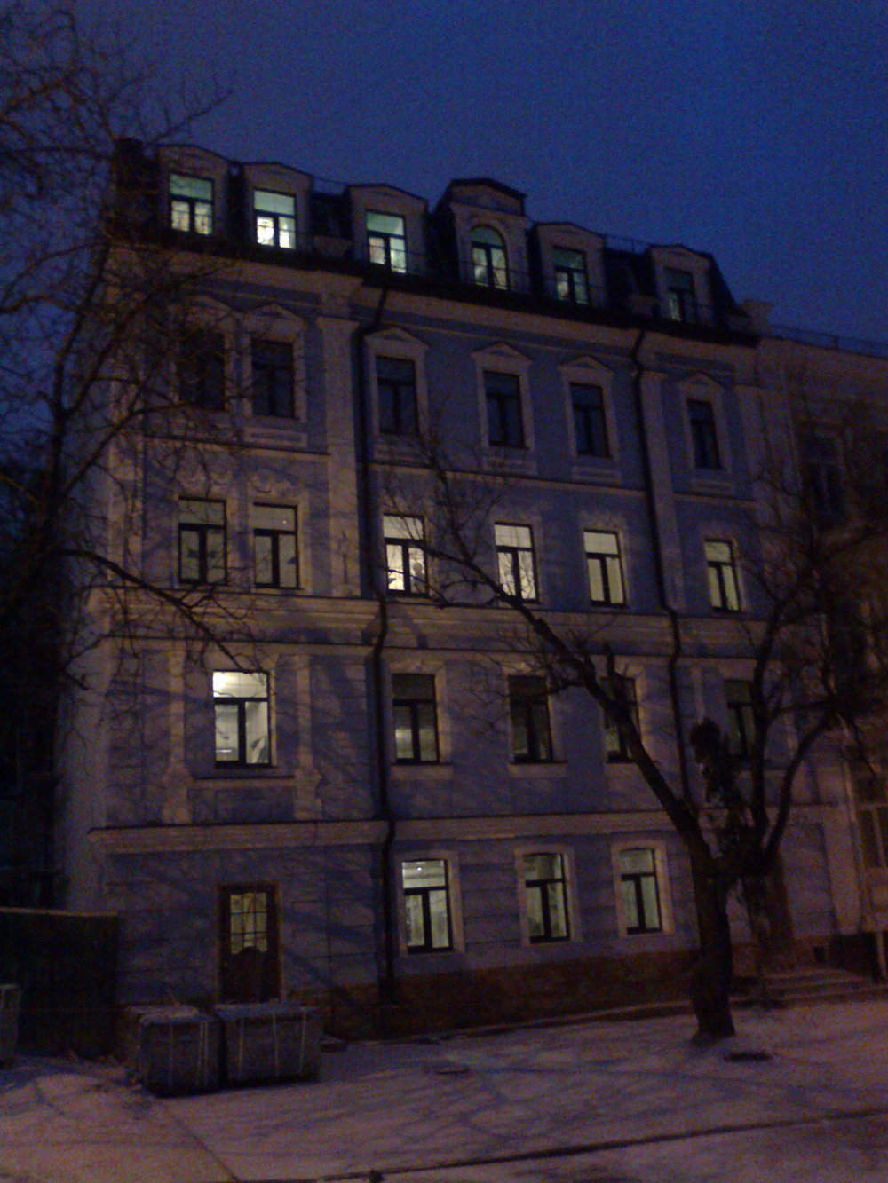 реконструкция (2 э-4эт+атик, Андреевский спуск - Боричев ток, г.Киев )