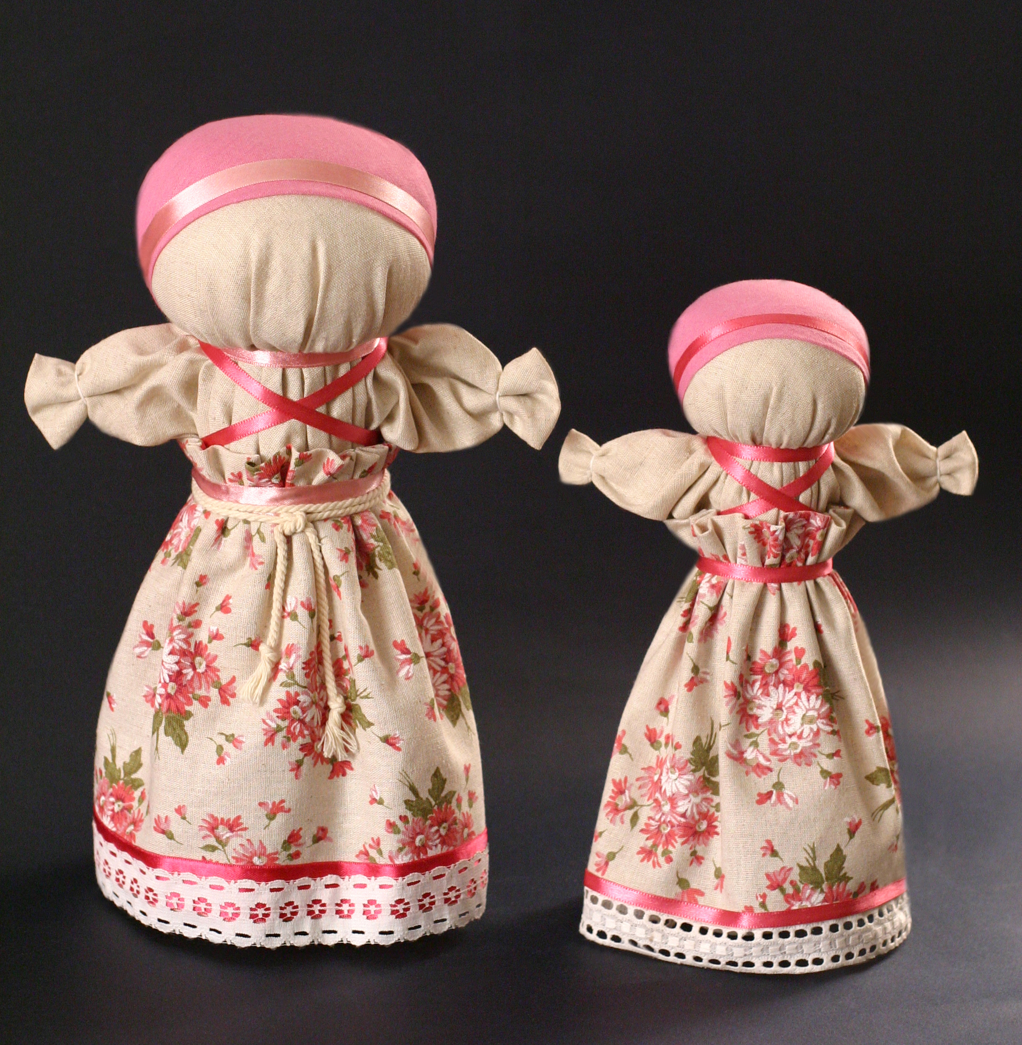 кукла коляда и кукла игровая.