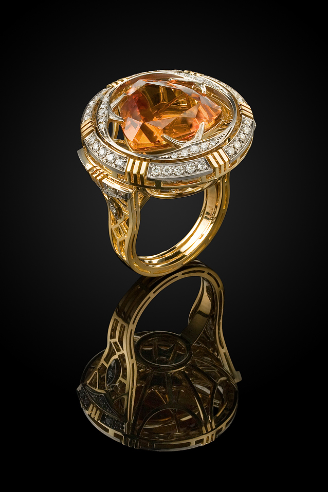 Кольцо с цитрином и бриллиантами