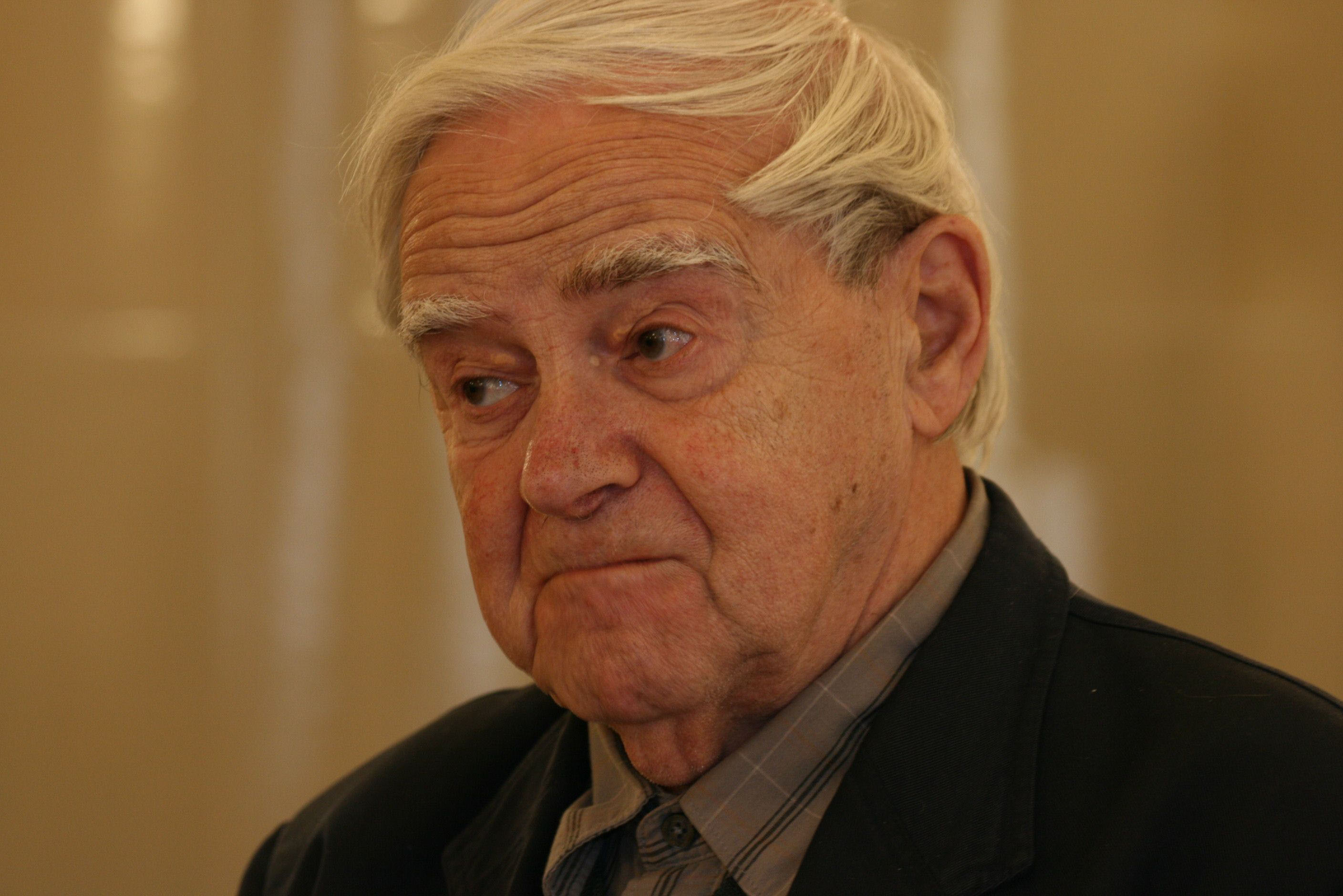 Даниил Гранин.