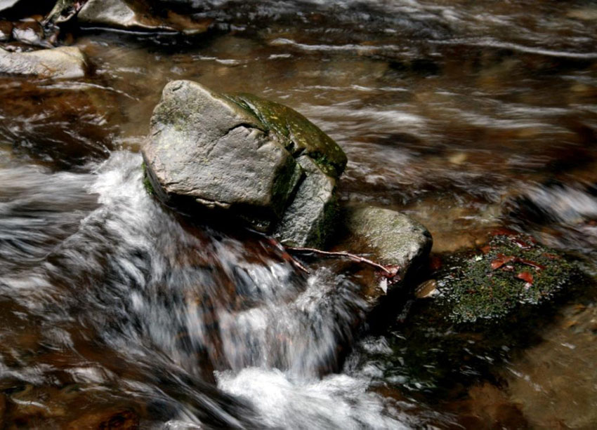 горная река