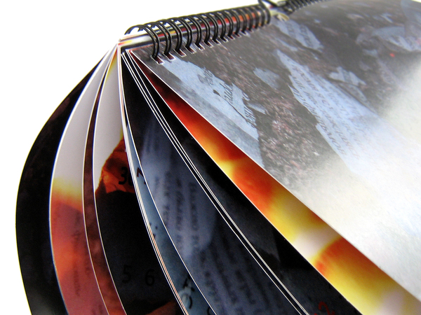 Дизайнерский календарь - Горящие страницы