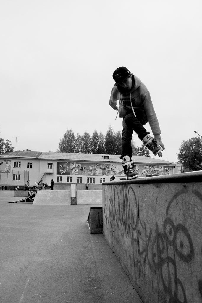 Александр Новоселов