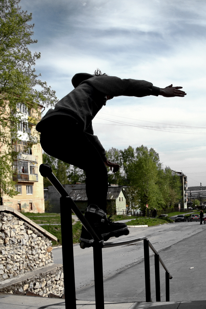 Александр Новоселов