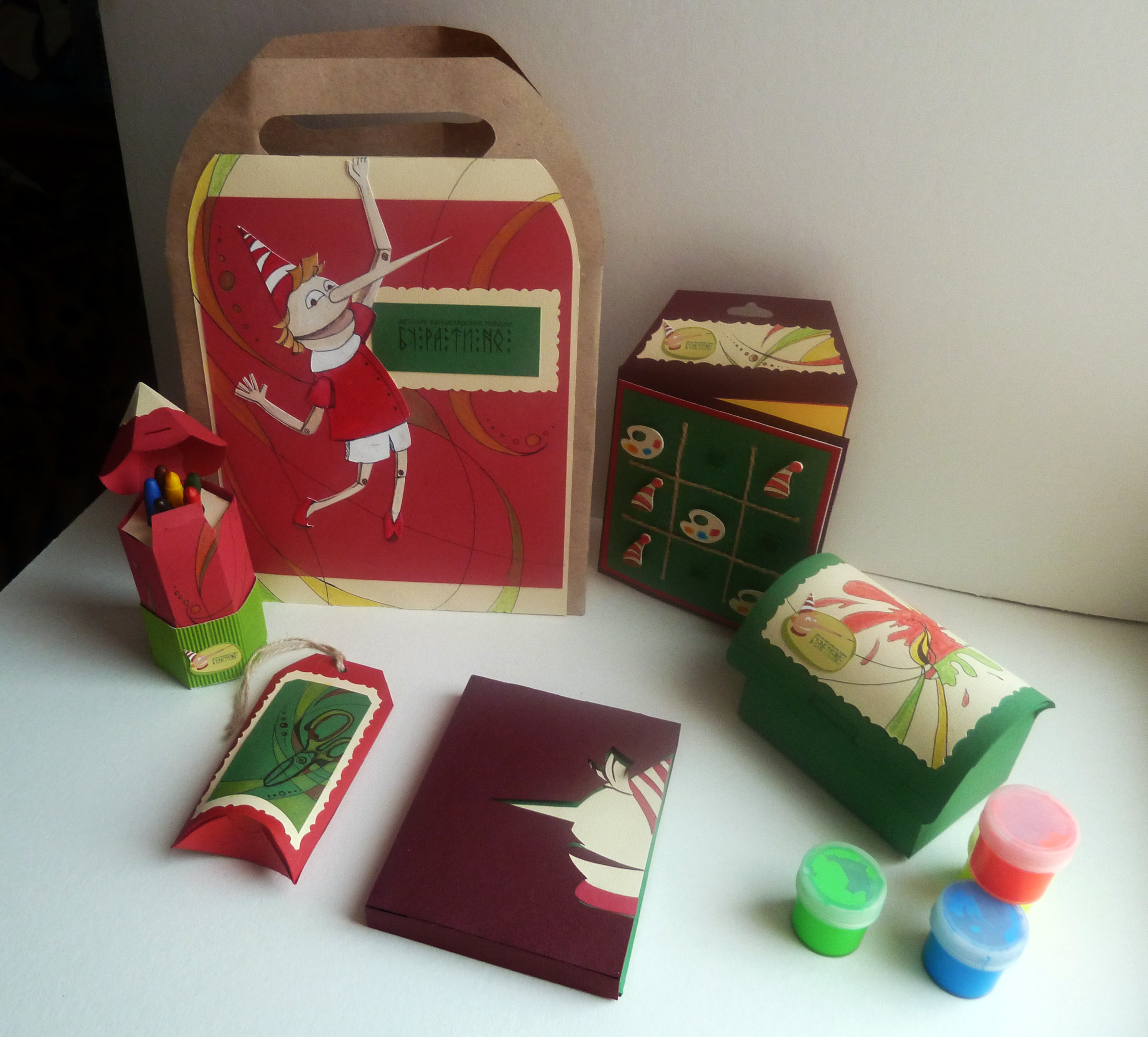 серия упаковок канцелярских товаров для детей "Буратино"