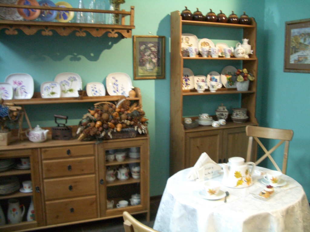 оформление интерьера для т/ф "Дыши со мной" магазин Ланы в Т