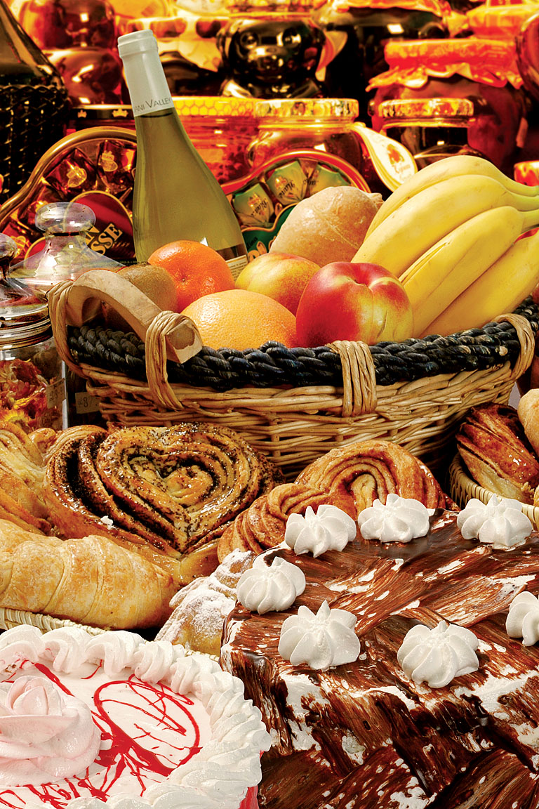 Витрина магазина "Робин-бобин"