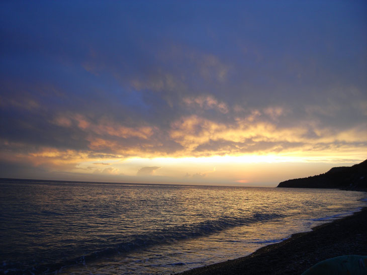 вечером на море