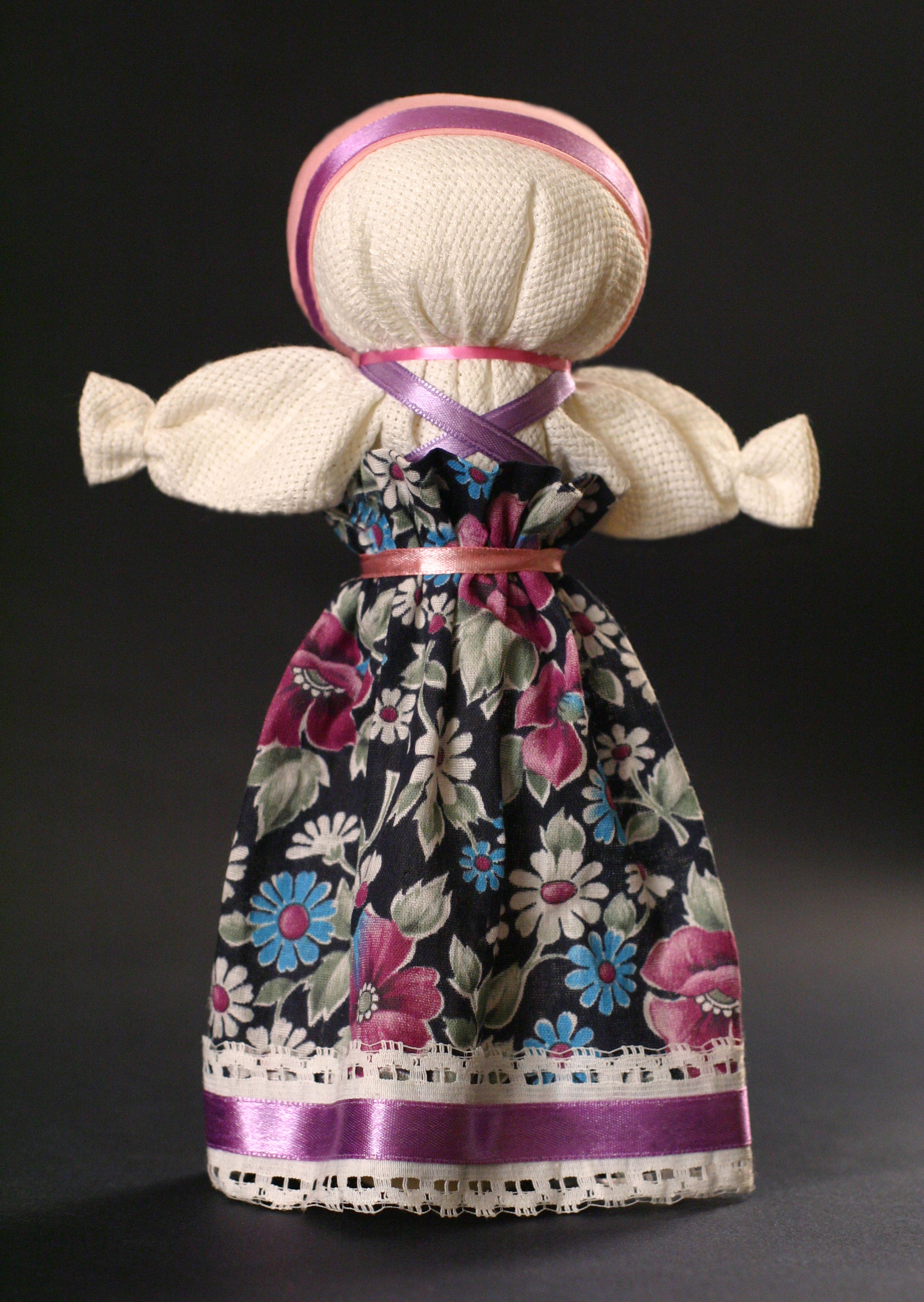 кукла закрутка игровая