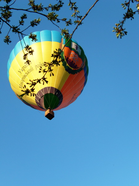 Киев. Над крышей дома моего